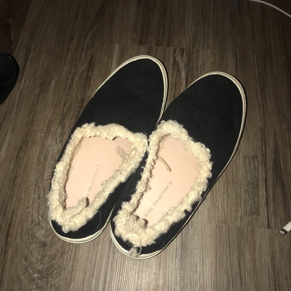 Zara Casual Slip-Ons